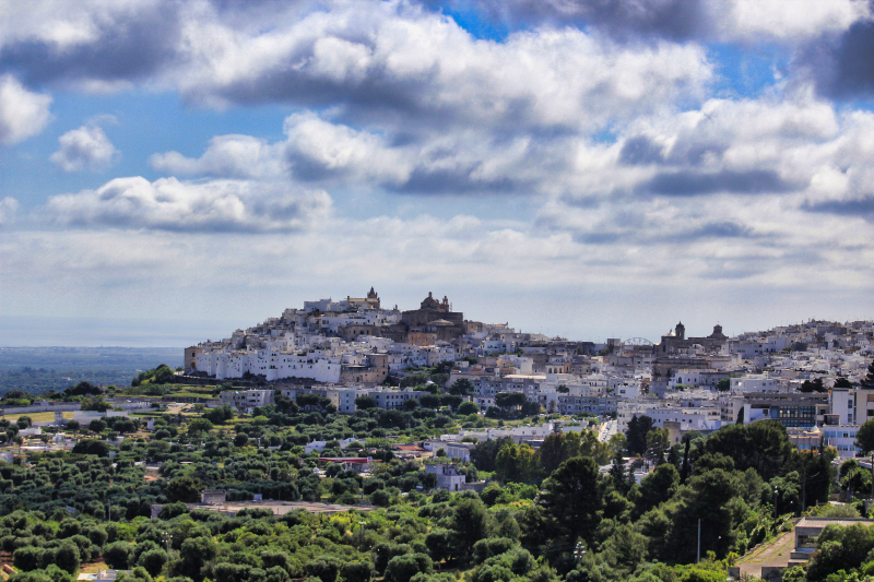 2025_05_10_102036_apulien-2025.jpg - Ostuni am Morgen