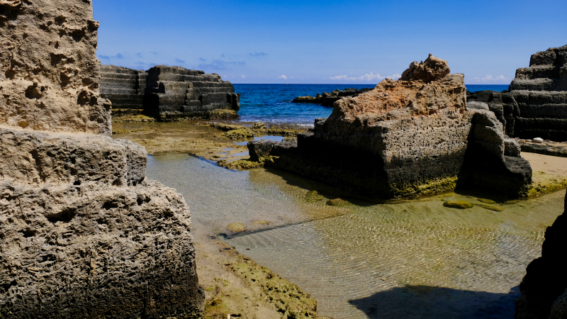 2025_05_12_092236_apulien-2025.jpg - Ehemaliger Steibruch am Torre Cintola
