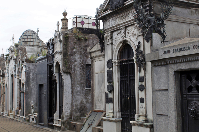 2015-02-05_12-39-44_argentinien-2015.jpg - Friedhof La Recoleta, auf dem u.a. Evita Peron bestattet