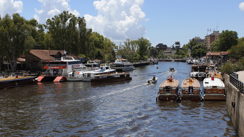 2015-02-06_12-55-41_argentinien-2015.jpg - Hafen von Tigre am Lujan River