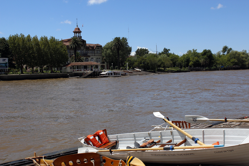 2015-02-06_13-19-22_argentinien-2015.jpg - Tigre am Lujan River