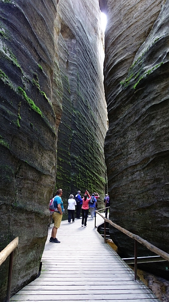 20200907_115010_malafatra_broumovsko_2020.jpg - In der Aderspacher Felsenstadt