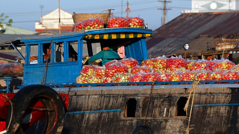 6-mekong-11.jpg - Tomatenlastkahn