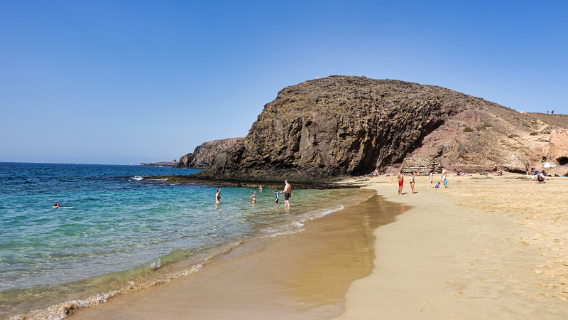 2021_10_21_115419_lanzarote-2021.jpg - Papagayostr�nde bei Playa Blanca an der S�dwestk�ste